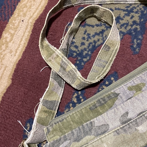 Roxy’s crossbody purses - Picture 3 of 10